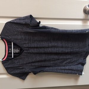 Dri-fit v neck t shirt